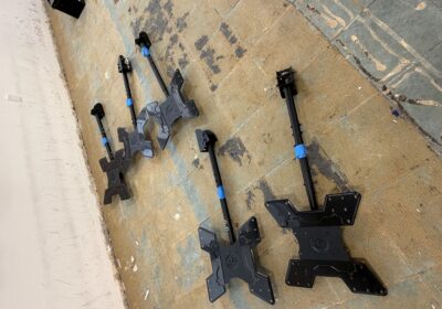 5-tv-hangers-on-the-ground