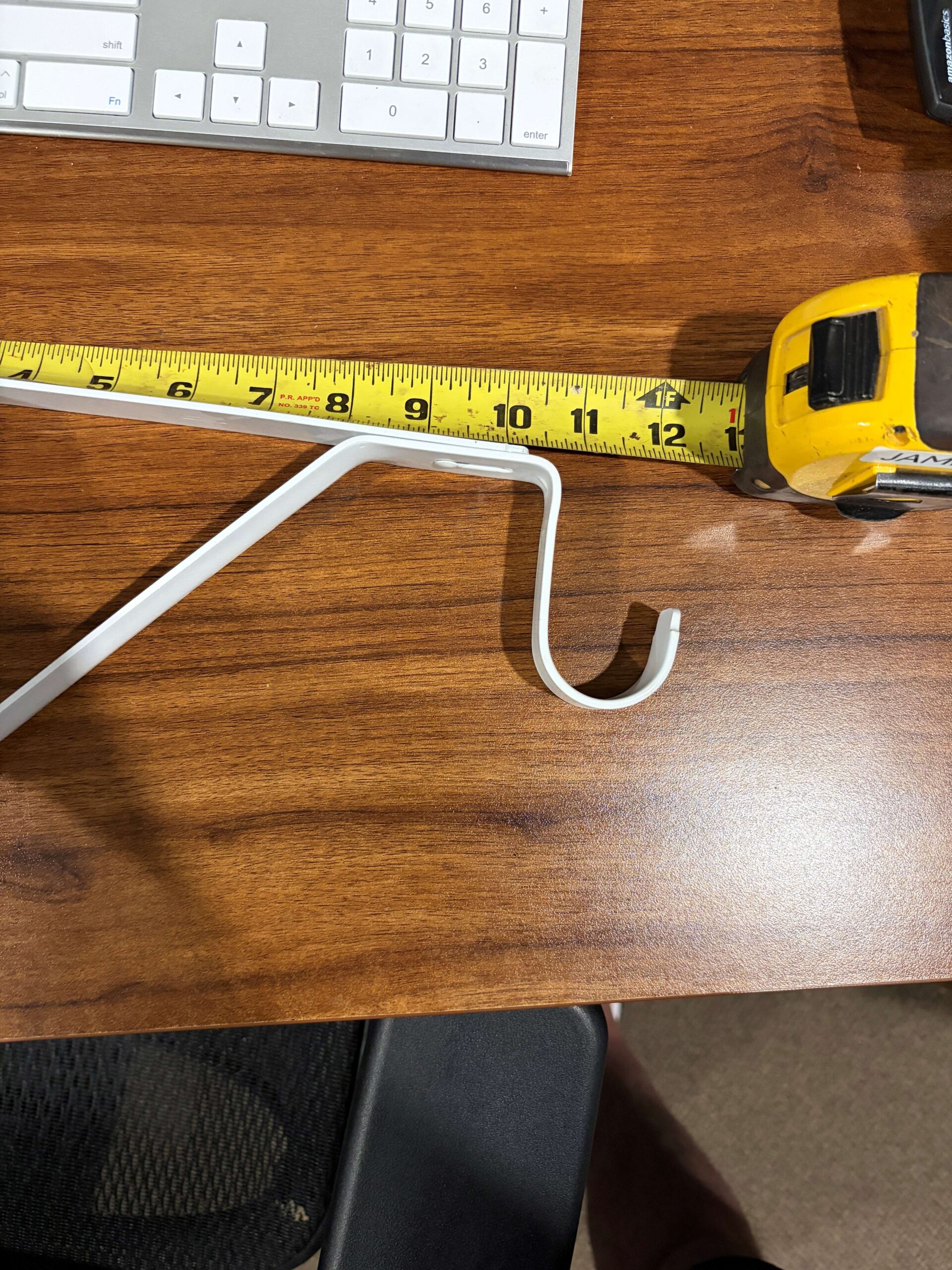 12″ Closet hangers