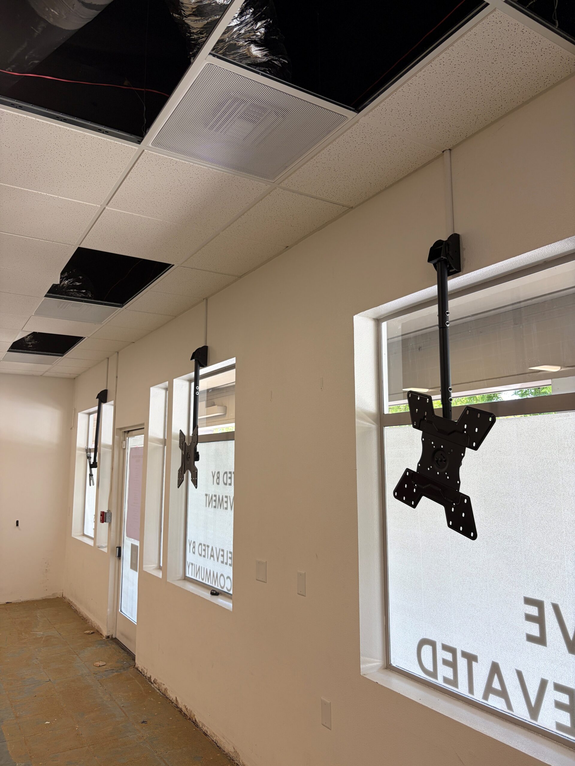 Wall/ceiling mount tv hangers $15 each