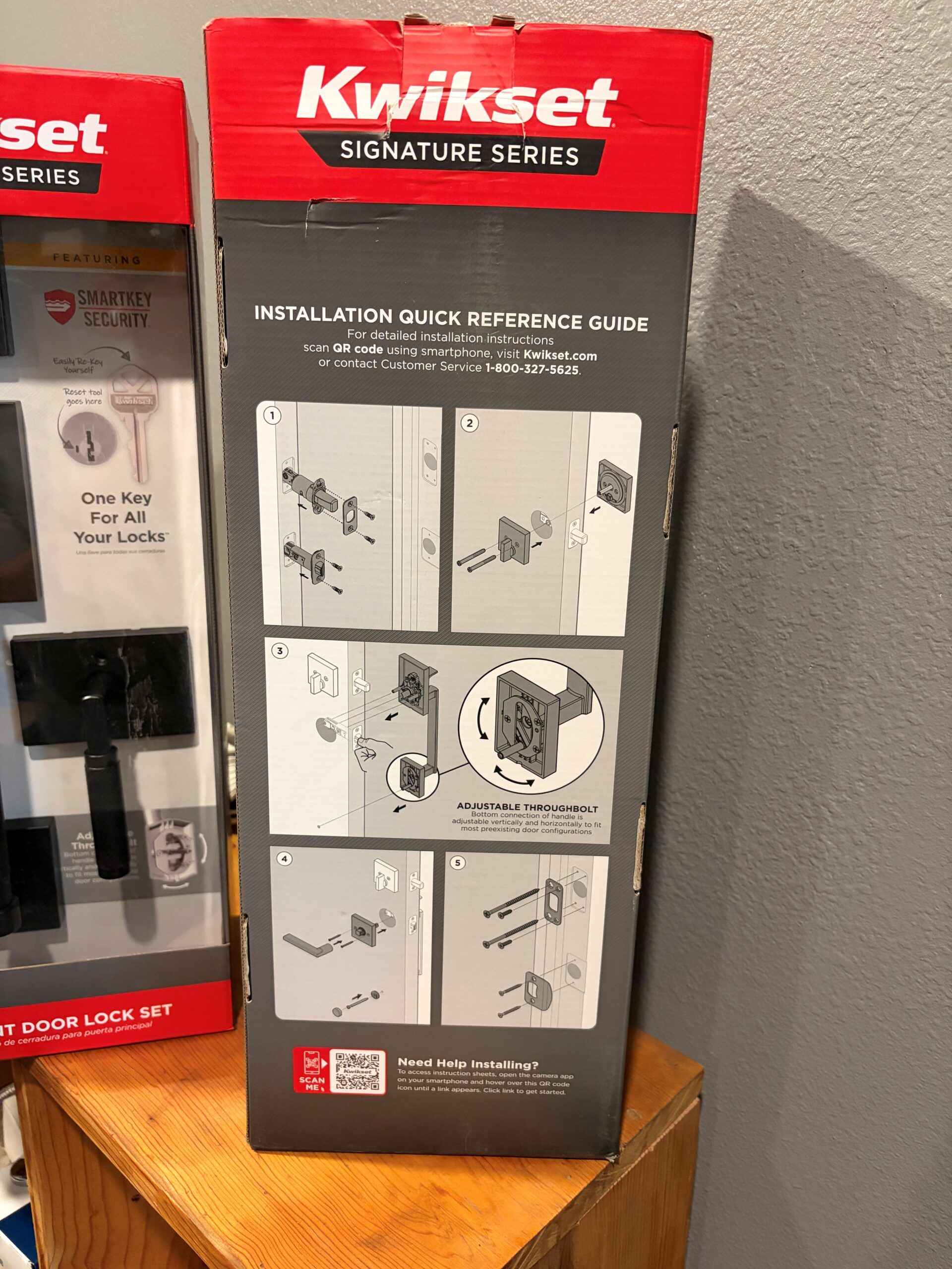 Kwikset Signature Series Door handle set